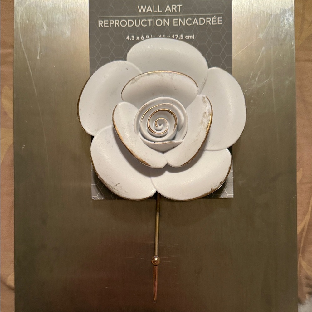 Metal Rose Wall Hook Decor prices for each , make me an offer